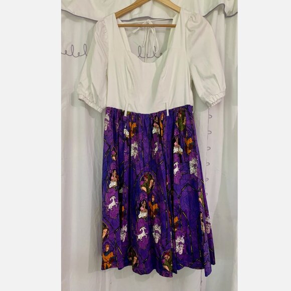 Disney The Dress Shop Her Universe Hunchback of Notre Dame Dress Size M NWT Rare - Picture 3 of 6